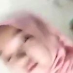 Neng Izza Jilbab Pink Pose Yoga Ngangkang